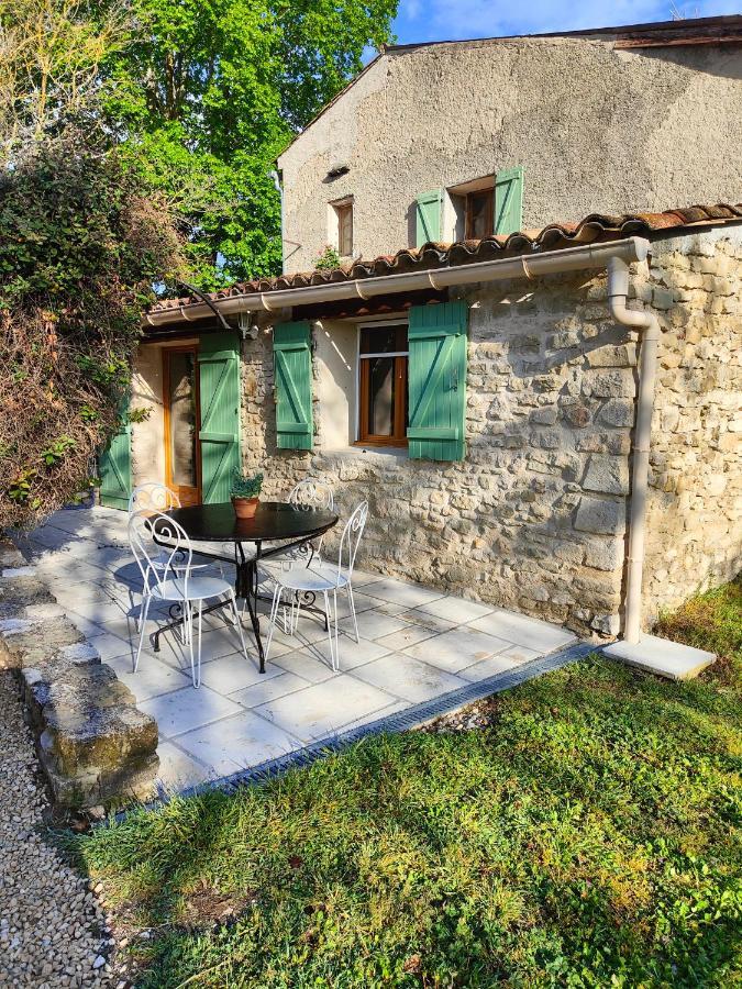 Domaine Bellavigne Gites Et Spa ฟอร์คัลกีเย ภายนอก รูปภาพ