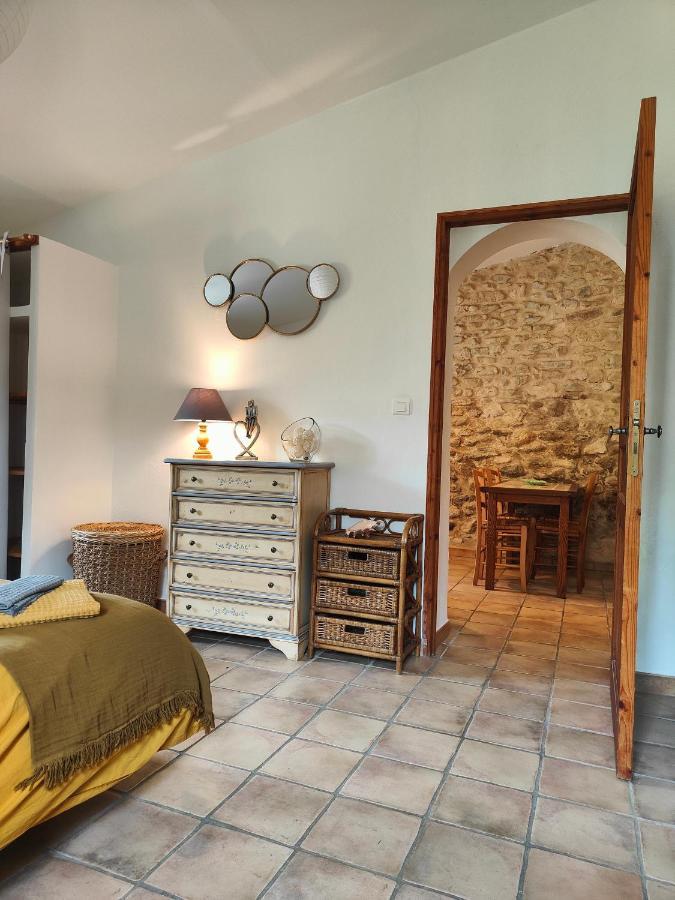 Domaine Bellavigne Gites Et Spa ฟอร์คัลกีเย ภายนอก รูปภาพ