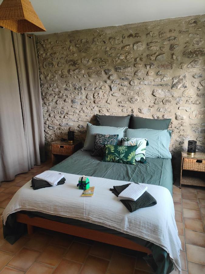 Domaine Bellavigne Gites Et Spa ฟอร์คัลกีเย ภายนอก รูปภาพ