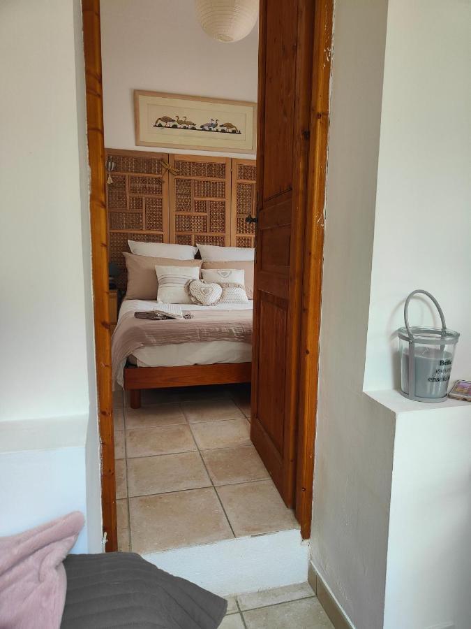 Domaine Bellavigne Gites Et Spa ฟอร์คัลกีเย ภายนอก รูปภาพ