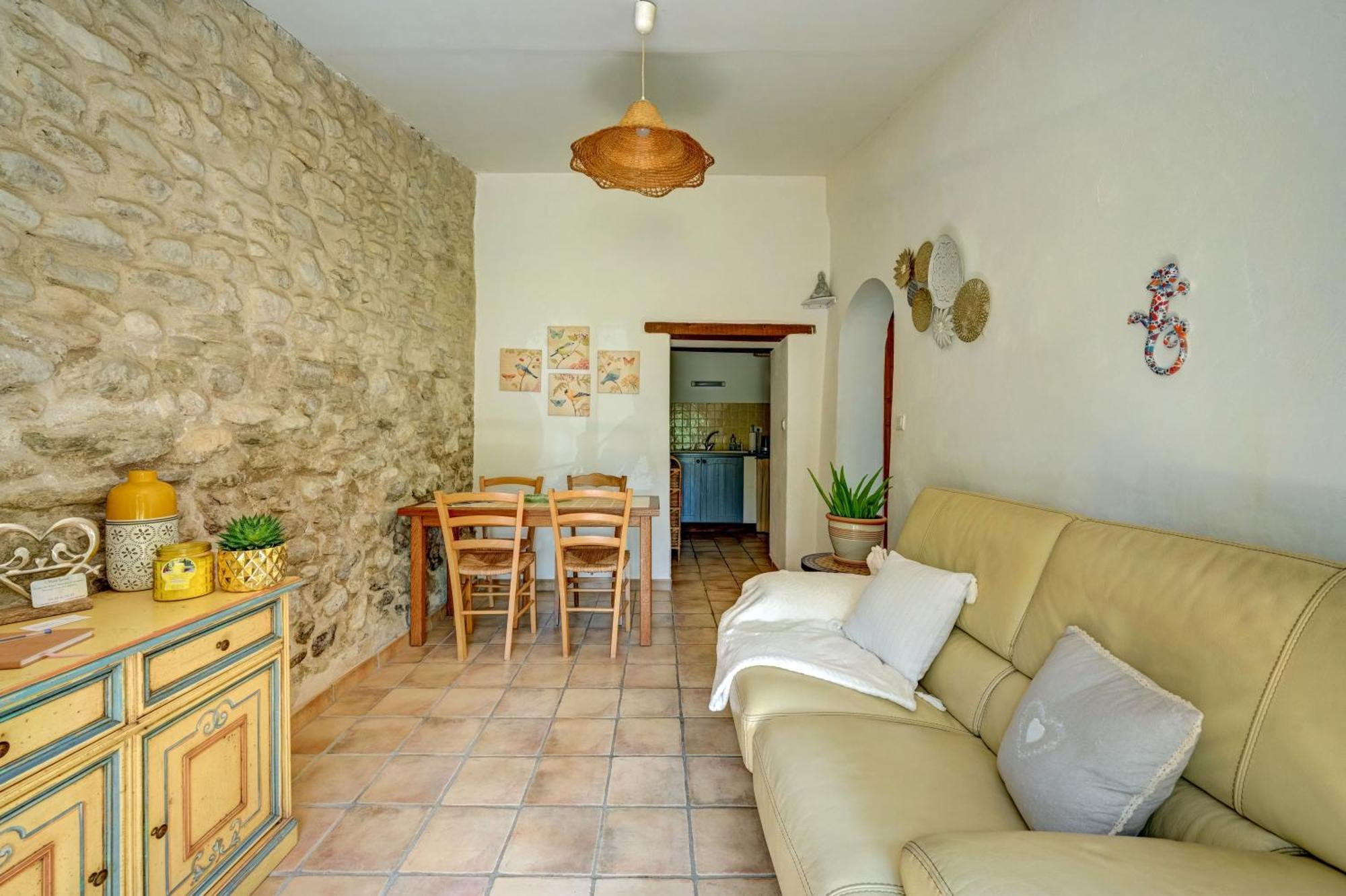 Domaine Bellavigne Gites Et Spa ฟอร์คัลกีเย ภายนอก รูปภาพ